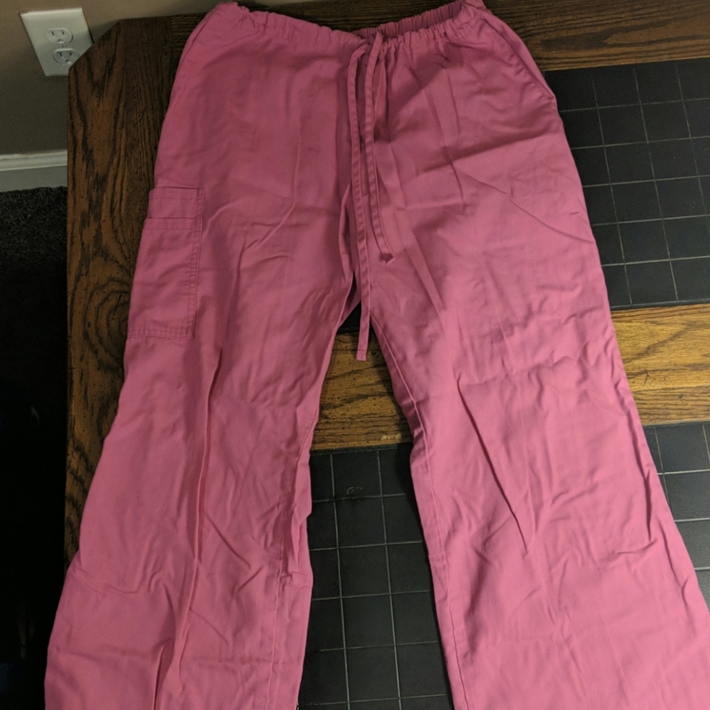 Scrub pants